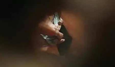 சூப்பர் கவர்ச்சி Alina தனது முதல் smotreti parnuhi ஆபாச வீடியோ